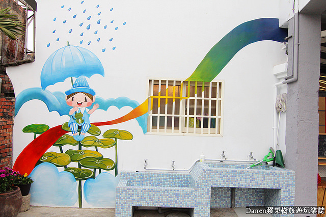 『彰化和美景點』卡里善之樹-為愛撐傘★熱門打卡秘境繽紛彩虹雨傘巷/卡里善之樹Rainbow House雨傘樹IG熱點
