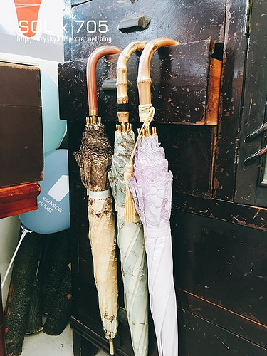 31690087853_74569f6be5_o