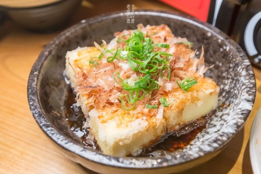 [東區居酒屋]激安の食事酒場（市府二號店）,明太子雞肉串3串100元,梅酒、清酒、啤酒限時無限暢飲,捷運市政府站1號出口 - 老莫 Say透透