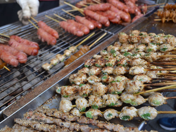 黑皮臭豆腐13-火爐上的烤肉