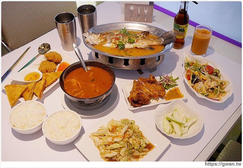 超逼真的柳川打卡牆居然藏在銀行裡？台中市區五個藝術亮點報你知，還可以免費看展覽喲~