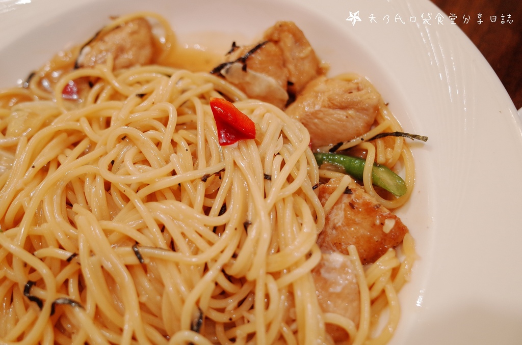 17-12-09-23-07-43-724_deco.jpg 17-12-09-23-07-43-724_deco.jpg