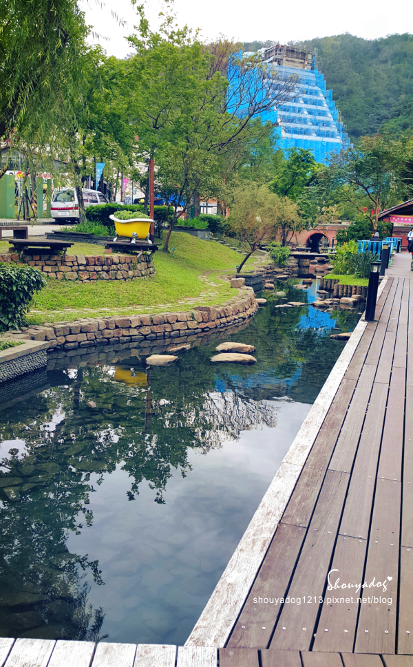 湯圍溝溫泉公園:【觀光景點】來給小魚吃吃你的腳皮 湯圍溝溫泉公園 in宜蘭