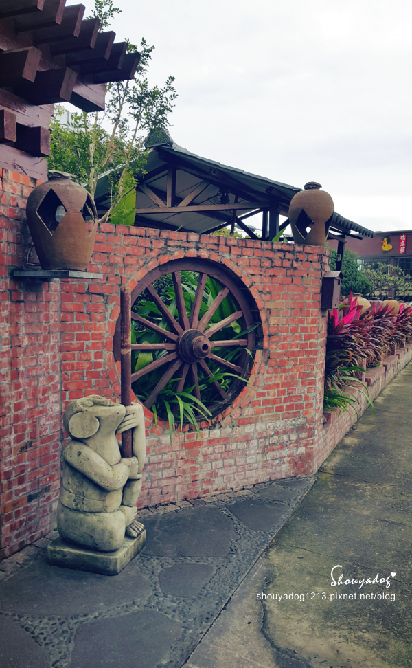 福哥石窯土雞(礁溪總店)：【台式合菜】廿年的烤雞功夫! 福哥石窯土雞-礁溪總店