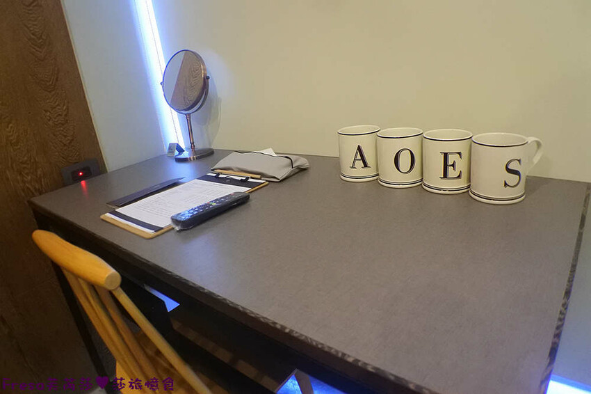 高雄飯店【帕鉑舍旅】高雄火車站斜對面／後驛商圈旁.優雅藝術的質感旅宿.房間大地點棒│家庭旅行│商務飯店