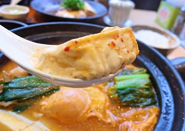 大戶屋(長春店)：❤️美食❤️【台北。中山】大戶屋 / 長春店★日式定食/醬煮澎湖青斑/韓式泡菜鍋