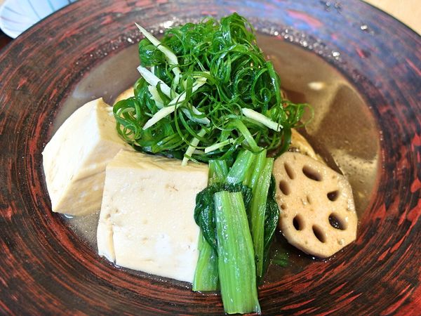 大戶屋(長春店)：❤️美食❤️【台北。中山】大戶屋 / 長春店★日式定食/醬煮澎湖青斑/韓式泡菜鍋