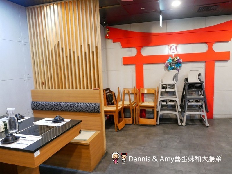 《新竹壽喜燒吃到飽餐廳》金大鋤壽喜燒(小蒙牛集團)。牛豬雞鴨蝦/蔬菜/甜品/飲料隨你點︱新竹車站附近晶品城購物廣場13樓(影片) 《新竹壽喜燒吃到飽餐廳》金大鋤壽喜燒(小蒙牛集團)。牛豬雞鴨蝦/蔬菜/甜品/飲料隨你點︱新竹車站附近晶品城購物廣場13樓(影片)