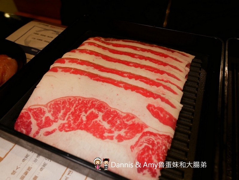 《新竹壽喜燒吃到飽餐廳》金大鋤壽喜燒(小蒙牛集團)。牛豬雞鴨蝦/蔬菜/甜品/飲料隨你點︱新竹車站附近晶品城購物廣場13樓(影片) 《新竹壽喜燒吃到飽餐廳》金大鋤壽喜燒(小蒙牛集團)。牛豬雞鴨蝦/蔬菜/甜品/飲料隨你點︱新竹車站附近晶品城購物廣場13樓(影片)