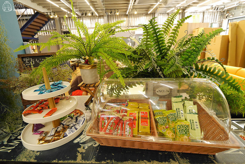 億家具倉庫批發(屏東店)