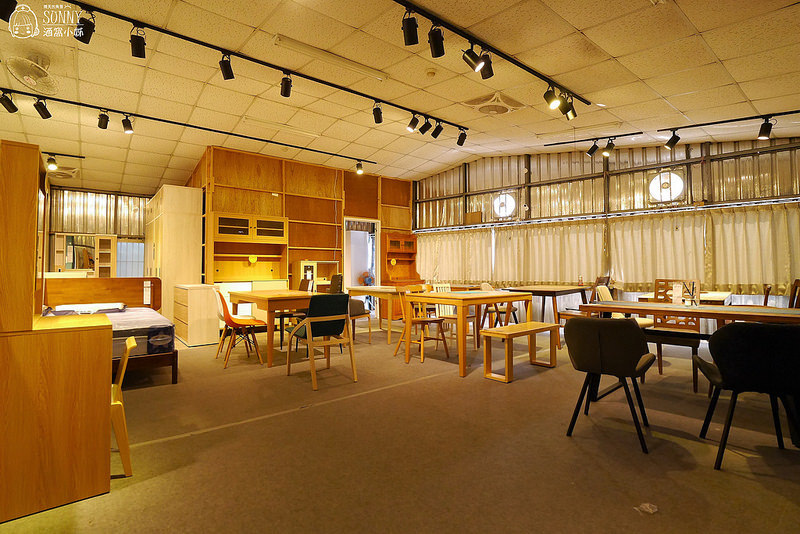 億家具倉庫批發(屏東店)