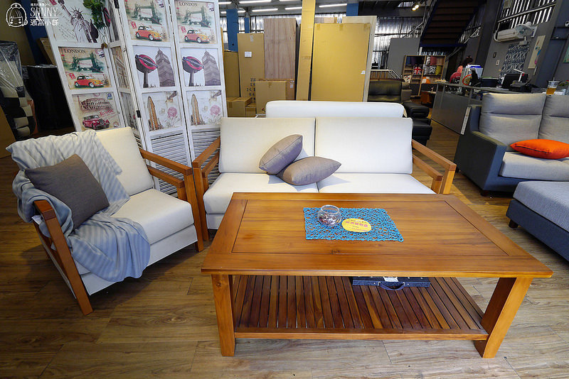 億家具倉庫批發(屏東店)