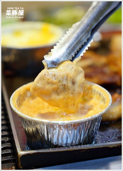 【台中美食】VEGE TEJI YA 菜豚屋‧來自日本、創意無限的生菜包肉!萬種吃法樂趣多!