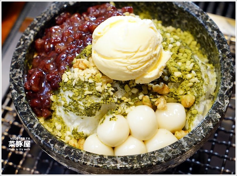 【台中美食】VEGE TEJI YA 菜豚屋‧來自日本、創意無限的生菜包肉!萬種吃法樂趣多!