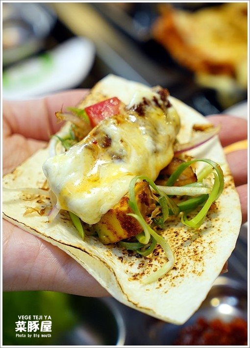 【台中美食】VEGE TEJI YA 菜豚屋‧來自日本、創意無限的生菜包肉!萬種吃法樂趣多!