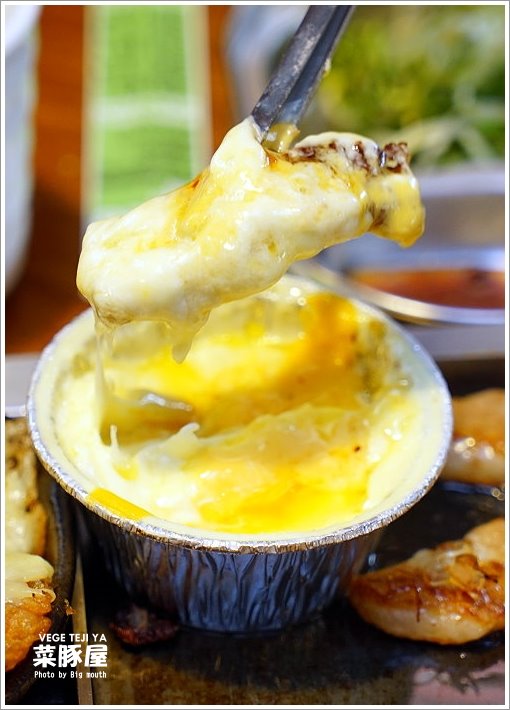 【台中美食】VEGE TEJI YA 菜豚屋‧來自日本、創意無限的生菜包肉!萬種吃法樂趣多!