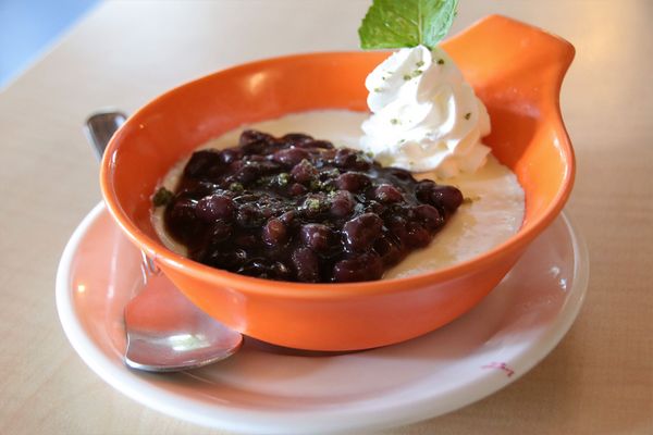 新埔普羅旺斯小木屋餐廳(原:新竹普羅旺斯玫瑰莊園餐廳): 【新竹新埔景點】普羅旺斯小木屋餐廳~密林裡的異國料理,情侶浪漫約會用餐好地點