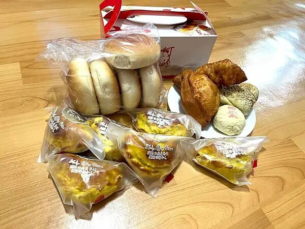 LINE_ALBUM_阿寶師咖哩餃_250523_16