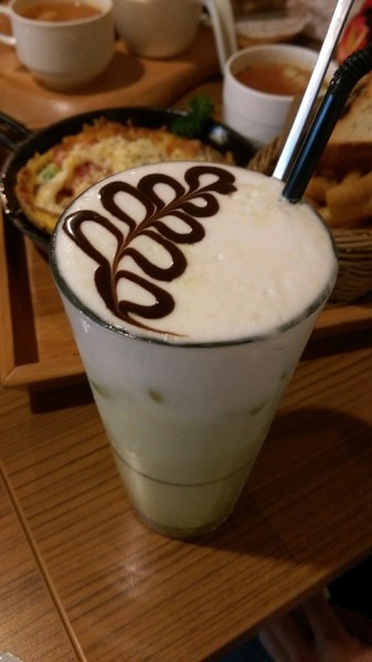 Good Partner 輕食館:高雄~Good Partner輕食館~可愛到破表的3D立體泡澡熊/泡澡貓咪拉花~超好吃的早午餐店~ Good Partner 輕食館:高雄~Good Partner輕食館~可愛到破表的3D立體泡澡熊/泡澡貓咪拉花~超好吃的早午餐店~