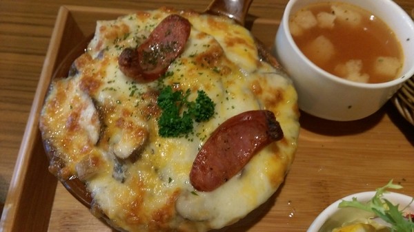 Good Partner 輕食館:高雄~Good Partner輕食館~可愛到破表的3D立體泡澡熊/泡澡貓咪拉花~超好吃的早午餐店~ Good Partner 輕食館:高雄~Good Partner輕食館~可愛到破表的3D立體泡澡熊/泡澡貓咪拉花~超好吃的早午餐店~