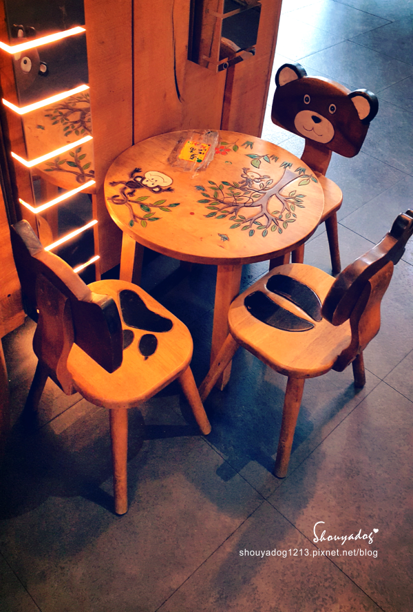 葉家香世界辣椒文化館(礁溪分店)：【觀光景點】會辣的冰淇淋 chilihunter 葉家香辣椒文創館