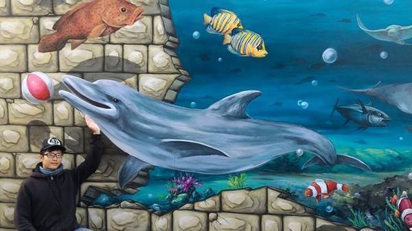 漫遊好美-立體彩繪村：嘉義布袋好美里超強3D彩繪  可以跟靜止的圖像互動  連大人都可以玩到不亦樂乎