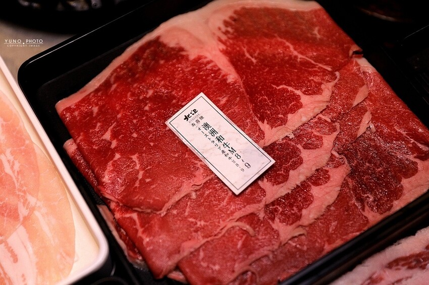肉控的天堂！超狂和牛多樣化精緻自助吧任你吃｜北澤壽喜燒吃到飽-台中大里店