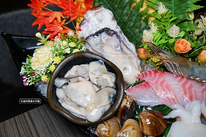 在地達人帶路！！虎尾超高人氣火鍋店，CP值超高，飲料、霜淇淋無限暢飲，超萌機器人幫你送餐！