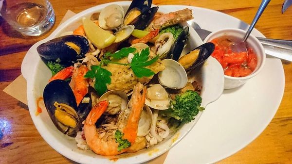 28378487_1796951107003237_5330556508244961895_n