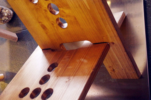 （FoOd台中)♥氣勢非常強大，【勝天牛カツ定食專門店】美味又特別的炸牛排，多品項選擇，猶如來到日本用餐的超氣派特色建築