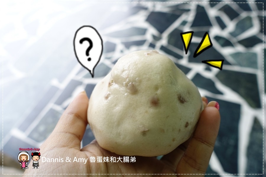 20170209《新竹美食買饅頭》正莊山東饅頭店。手工老麵製作嚼勁十足。真材實料有“包饀”的饅頭 ︱竹光路空軍醫院附近（貪吃影片） (14).jpg