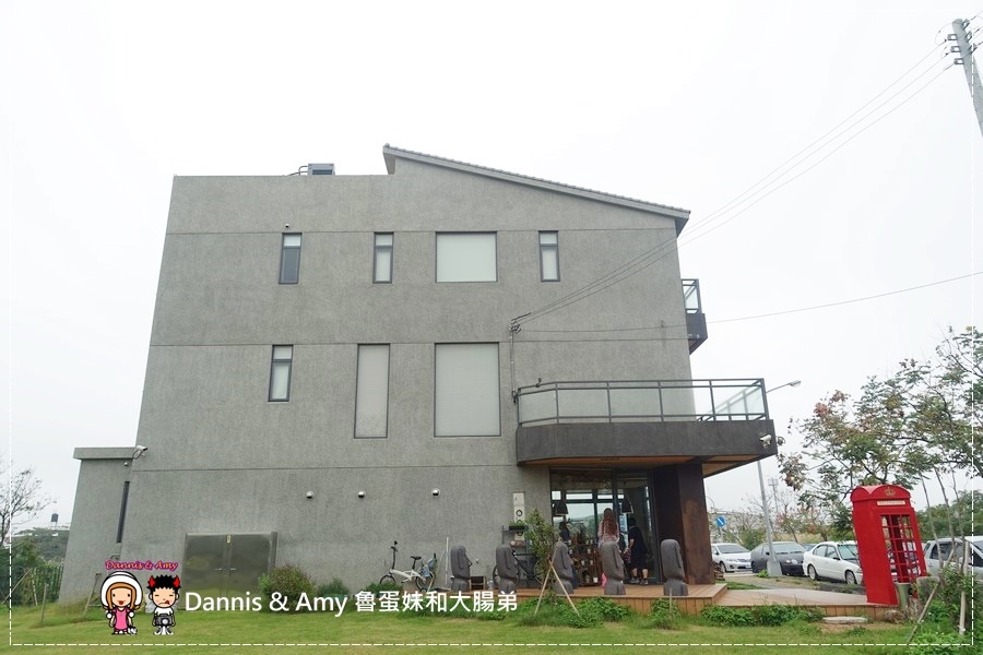 20161203《新竹湖口景觀餐廳》【尋路Café】當拉麵遇上咖啡。下午茶必備的野莓冰淇淋鬆餅︱大大草皮適合親子~北湖火車站附近 （影片） (29).jpg