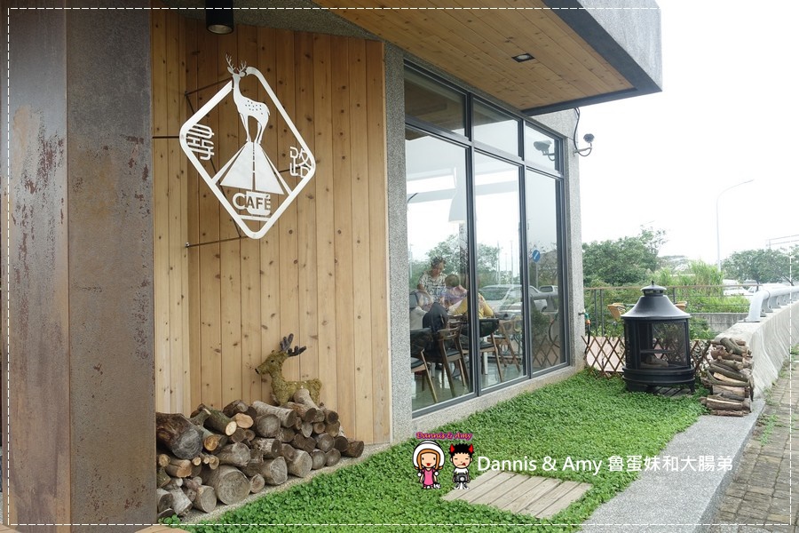 20161203《新竹湖口景觀餐廳》【尋路Café】當拉麵遇上咖啡。下午茶必備的野莓冰淇淋鬆餅︱大大草皮適合親子~北湖火車站附近 （影片） (30).jpg
