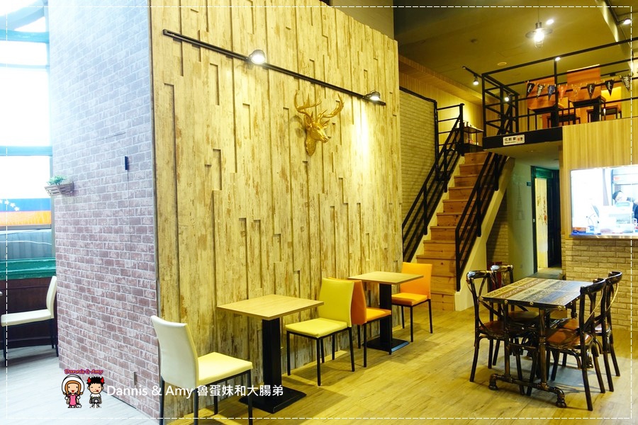 20170209《新莊捷運站附近餐廳》345美式複合式餐廳。黑松露培根蘆筍燉飯。雞肉帕尼尼。沙拉菜色推薦︱新開幕營業時間。菜單分享 (貪吃影片) (23).jpg