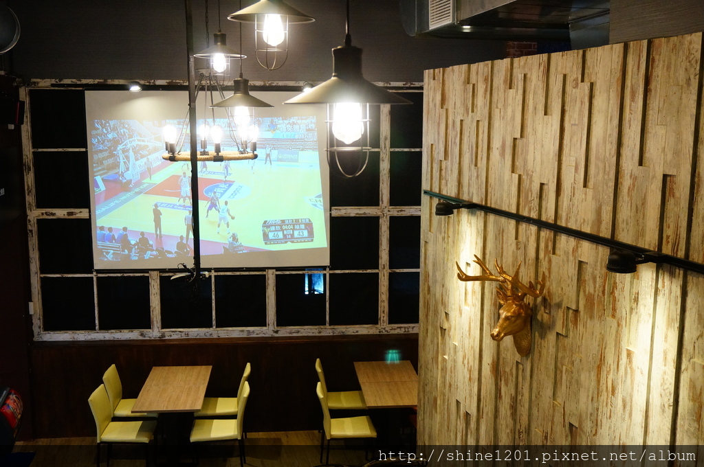 345美式複合餐廳.新莊站美食.新莊美式運動餐酒館