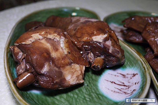 宅配美食【中庸之道-滷食本鋪】在家也能輕鬆享用方便衛生即時滷味。團購美食