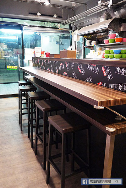 【中庸之道-滷食本鋪】冷熱皆宜即時滷味。林森北路滷味