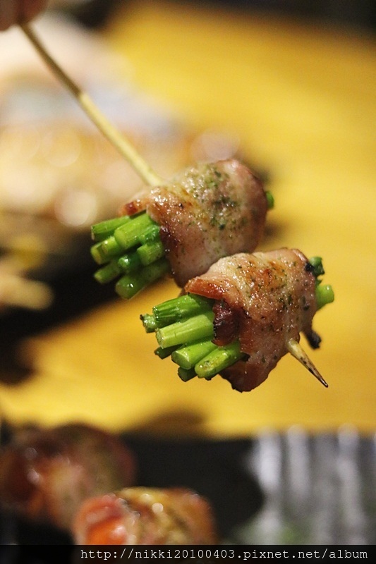 台北市松山區美食推薦大黑居酒食堂 台北市民大道日式居酒屋大黑居酒食堂深夜食堂宵夜可以吃到海鮮丼飯 Walkerland Taipeiwalker Japanwalker Walkerland