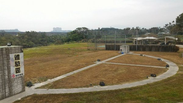 田寮靶場：田寮靶場-誰說嘉義是荒島  我說嘉義根本超好玩  趕快去嘉義包車一日遊  衝田寮靶場體驗飛靶射擊