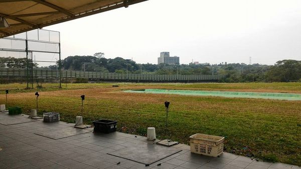 田寮靶場：田寮靶場-誰說嘉義是荒島  我說嘉義根本超好玩  趕快去嘉義包車一日遊  衝田寮靶場體驗飛靶射擊