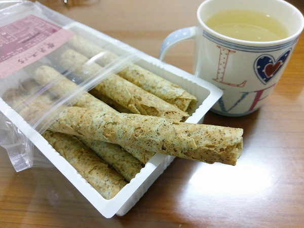 豐巢工坊：豐巢工坊-超夯的團購宅配美食  手工蛋捲吃起來就是不一樣  口味多種  香氣濃郁