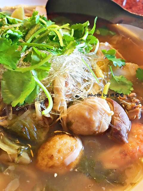 【台中 烏日】樹德山莊●超級隱密的老宅古早味餐點，全家聚餐這裡會是個好地方!!!宵夜場再+1，清幽、舒適，吃飽附近還有個小公園可以走走哦~~