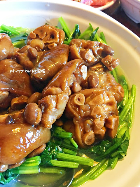 【台中 烏日】樹德山莊●超級隱密的老宅古早味餐點，全家聚餐這裡會是個好地方!!!宵夜場再+1，清幽、舒適，吃飽附近還有個小公園可以走走哦~~