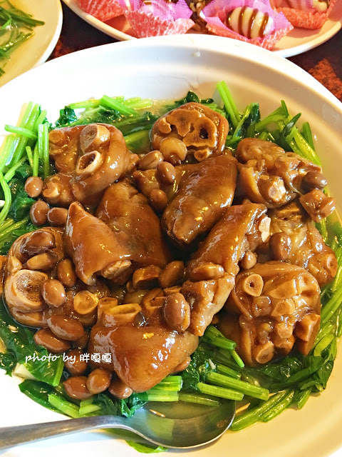 【台中 烏日】樹德山莊●超級隱密的老宅古早味餐點，全家聚餐這裡會是個好地方!!!宵夜場再+1，清幽、舒適，吃飽附近還有個小公園可以走走哦~~