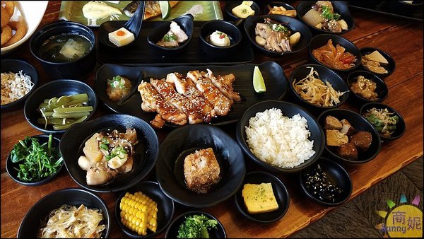 遇見和食-興大店:台中日式定食吃到飽。遇見和食興大店。日式和食套餐附餐小菜吃到飽CP值超高