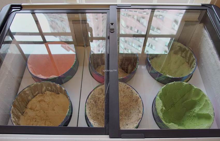 遇見和食興大店｜點餐即享自助吧免費吃到飽，小菜、白飯、湯品、冰淇淋、飲料無限暢飲，友善親子餐廳，也有素食餐喔～ - 蘋果話日常