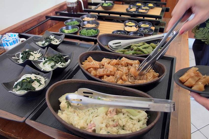 遇見和食興大店｜點餐即享自助吧免費吃到飽，小菜、白飯、湯品、冰淇淋、飲料無限暢飲，友善親子餐廳，也有素食餐喔～ - 蘋果話日常