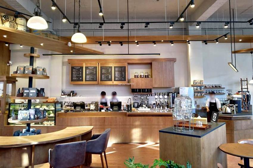 遇見和食興大店｜點餐即享自助吧免費吃到飽，小菜、白飯、湯品、冰淇淋、飲料無限暢飲，友善親子餐廳，也有素食餐喔～ - 蘋果話日常