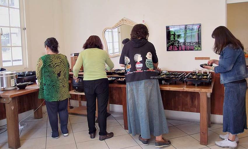 遇見和食興大店｜點餐即享自助吧免費吃到飽，小菜、白飯、湯品、冰淇淋、飲料無限暢飲，友善親子餐廳，也有素食餐喔～ - 蘋果話日常