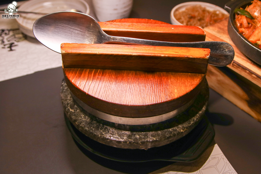 玉豆腐 韓國料理 部隊鍋 泡菜 免費小菜 鍋 家樂福-8689.jpg